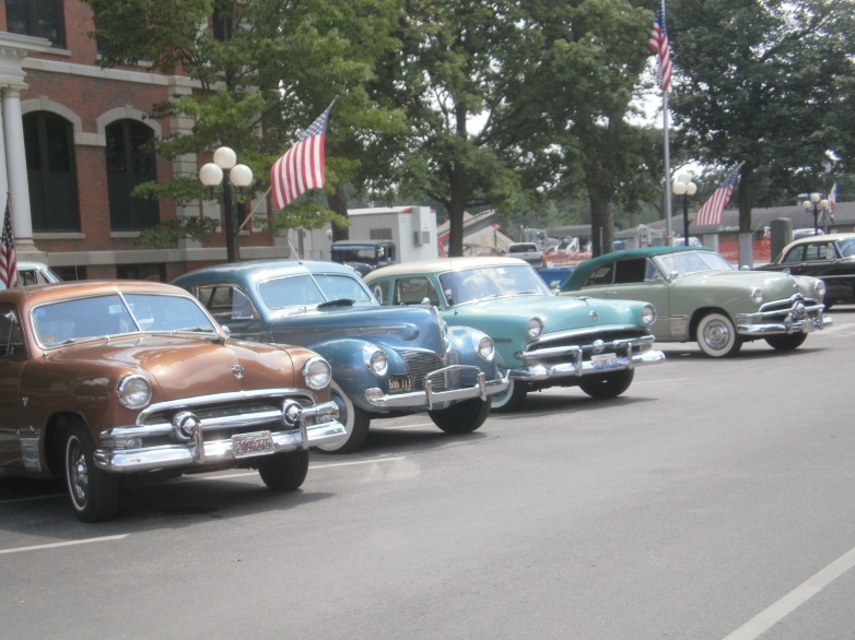 NIRG V-8s at the Courthouse